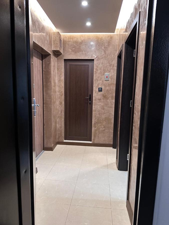 Елегантен Двустаен Апартамент Four Seasons Burgas City Eksteriør billede
